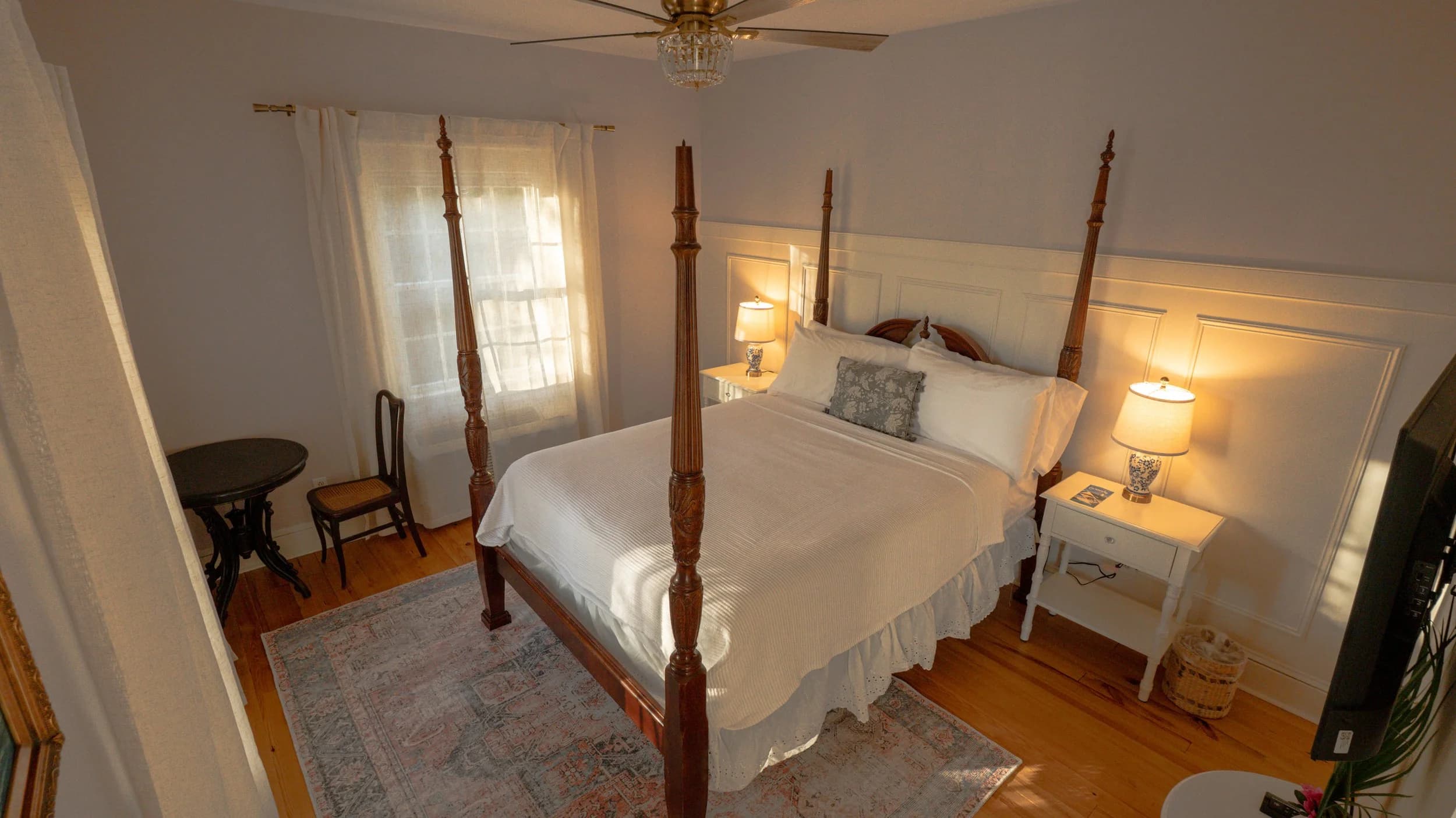 Albatrosse suite at Thurston House Inn